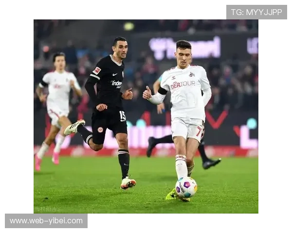 弗赖堡2-2法兰克福，进球大战平分秋色