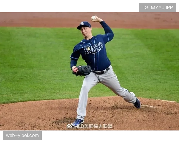 前赛扬奖得主布莱克-斯内尔与巨人队签下一年短约，预计四月归队