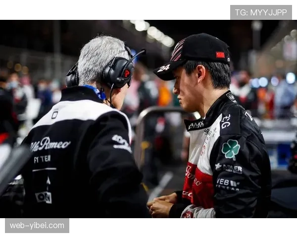 吉达滨海赛道：角田裕毅与马格努森发生碰撞，双双退赛