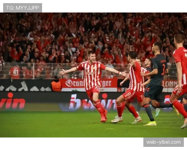 半场战报：科隆1-0柏林联，主力前锋蒂格斯头球破门